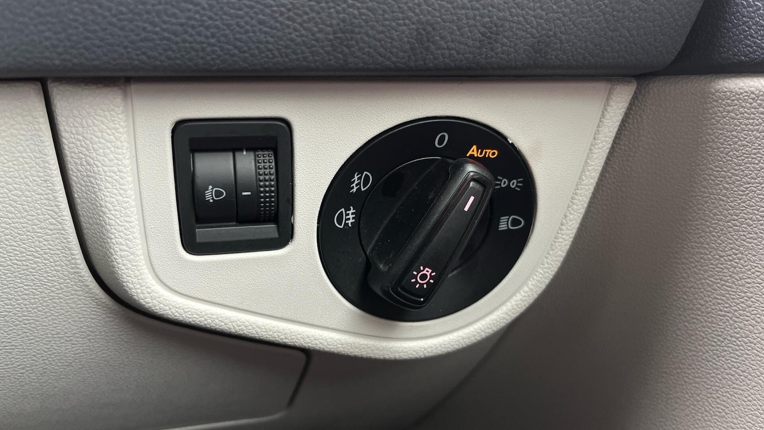 Used Volkswagen Polo 2020 for sale - 77718173: Photo 19