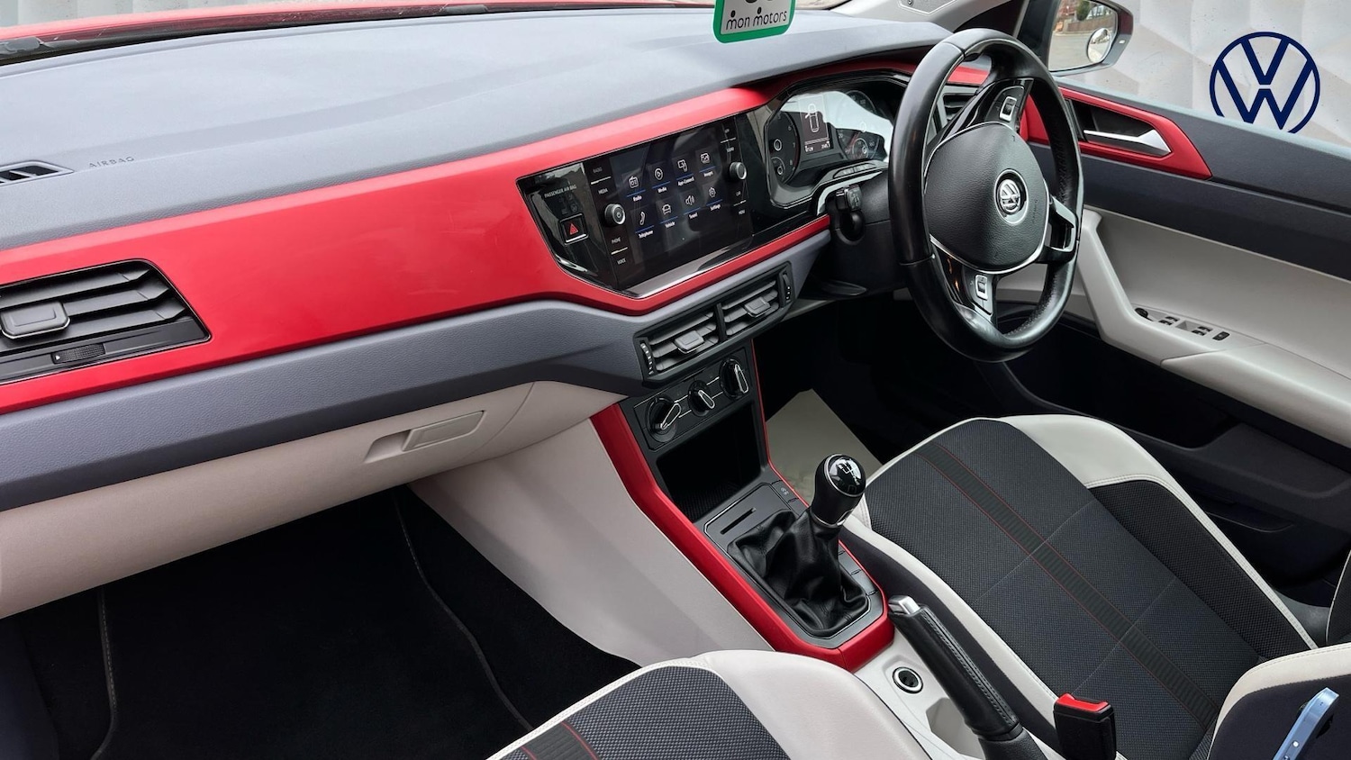 Used Volkswagen Polo 2020 for sale - 77830643: Photo 2