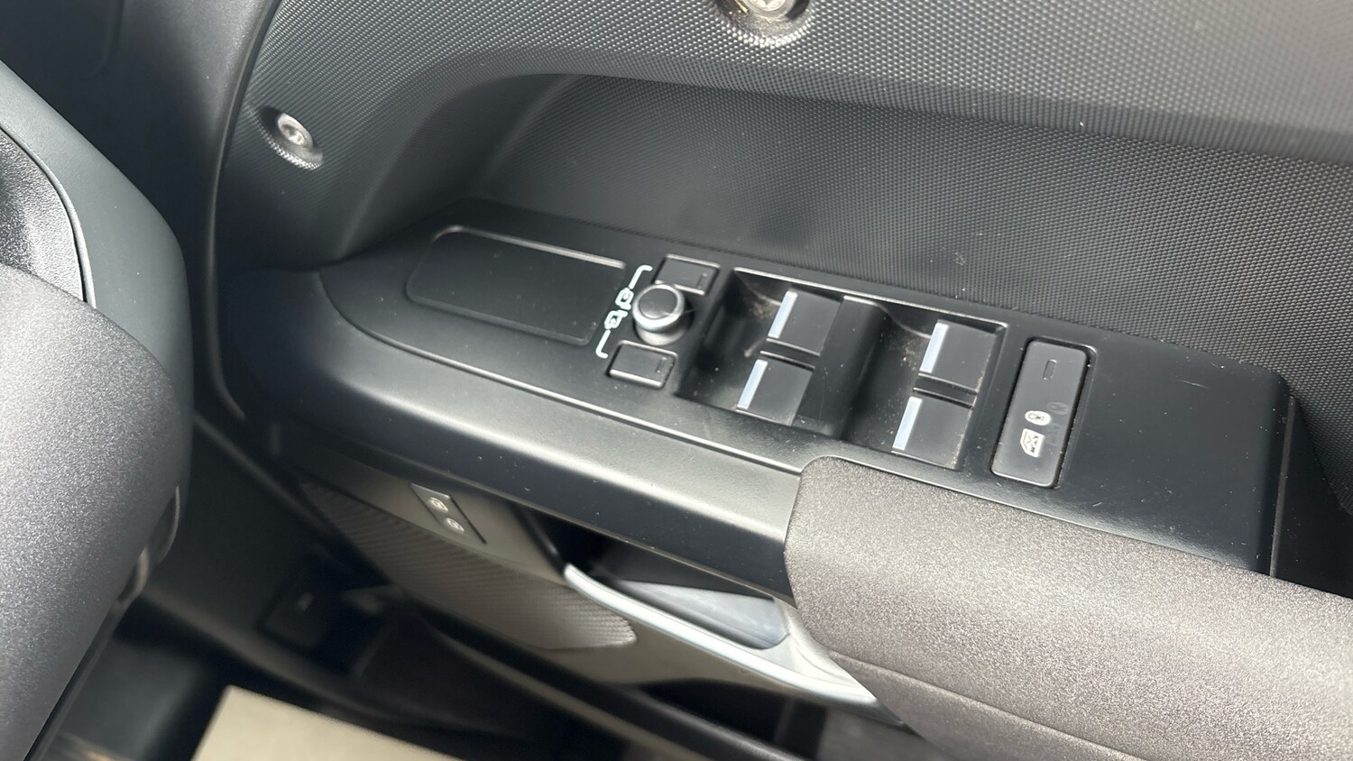 Used Land Rover Defender 110 2022 for sale - 78202222: Photo 27