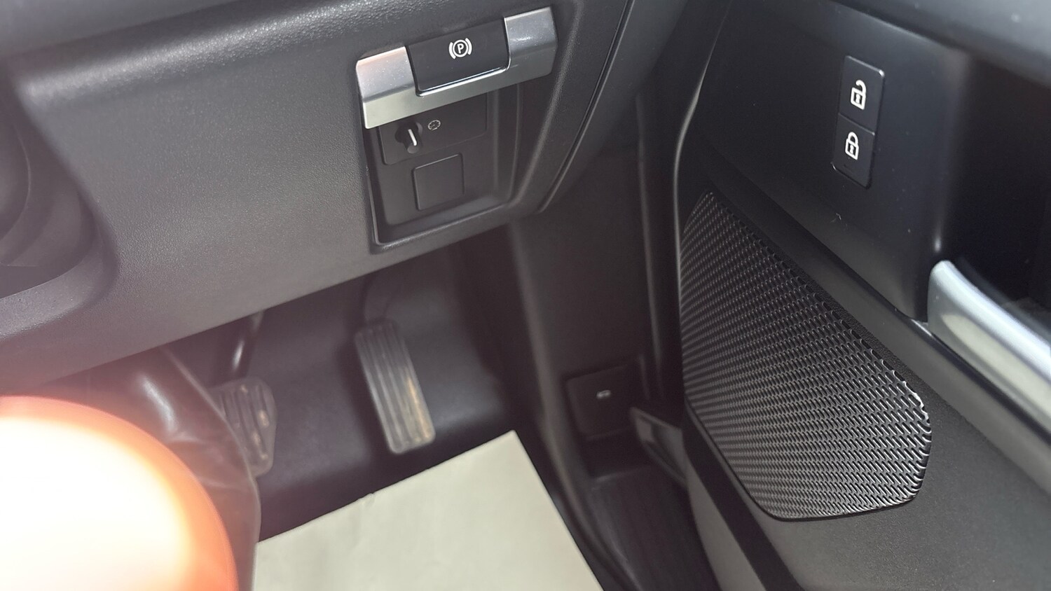 Used Land Rover Defender 110 2022 for sale - 78202222: Photo 28