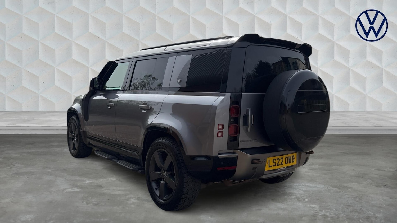 Used Land Rover Defender 110 2022 for sale - 78202222: Photo 3