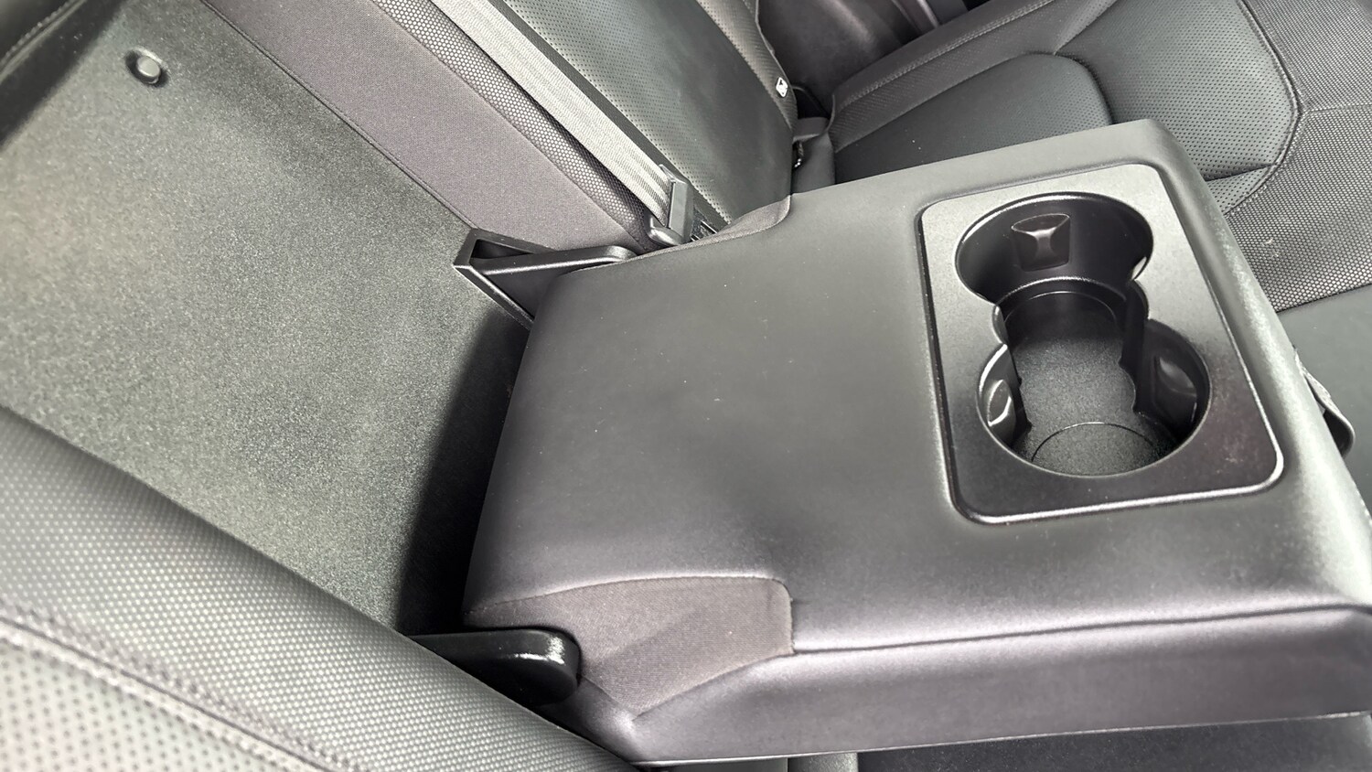 Used Land Rover Defender 110 2022 for sale - 78202222: Photo 32