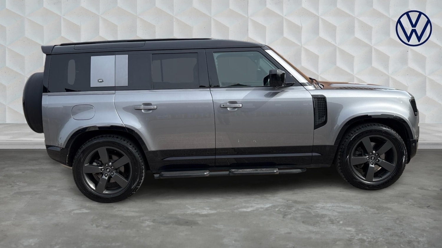 Used Land Rover Defender 110 2022 for sale - 78202222: Photo 4