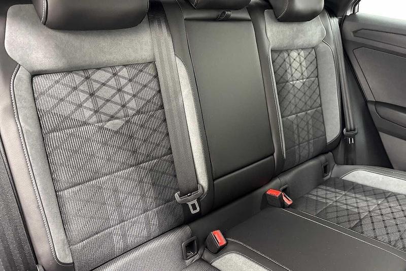 Used Volkswagen T-Roc 2025 for sale - 76580765: Photo 9