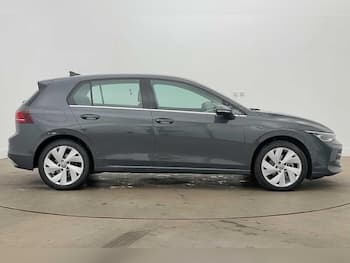 Used Volkswagen Golf 2025 for sale - 79812791: Photo
