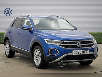 Used Volkswagen T-Roc 2025 for sale - 78381589: Photo