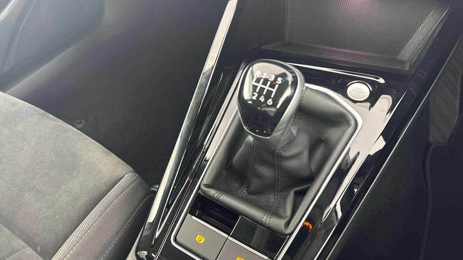 Used Volkswagen Golf 2023 for sale - 78183164: Photo 25