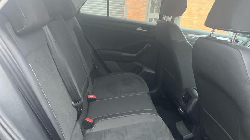 Used Volkswagen T-Roc 2024 for sale - 76580767: Photo 32