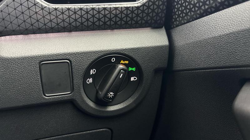 Used Volkswagen T-Cross 2022 for sale - 76882771: Photo 21