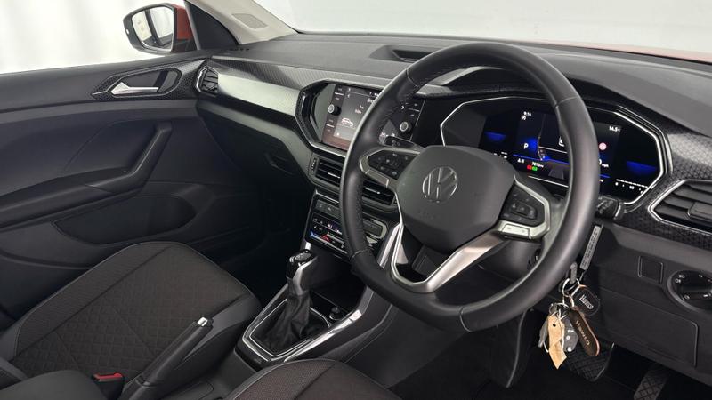 Used Volkswagen T-Cross 2022 for sale - 76882771: Photo 6