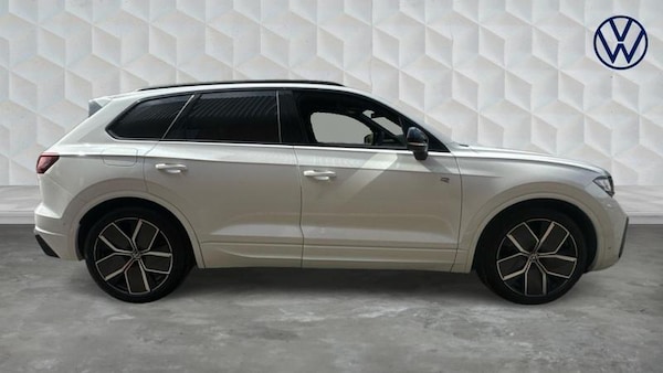 Used Volkswagen Touareg 2025 for sale - 75113298: Photo 4