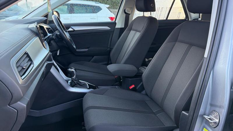 Used Volkswagen T-Roc 2022 for sale - 76782255: Photo 16