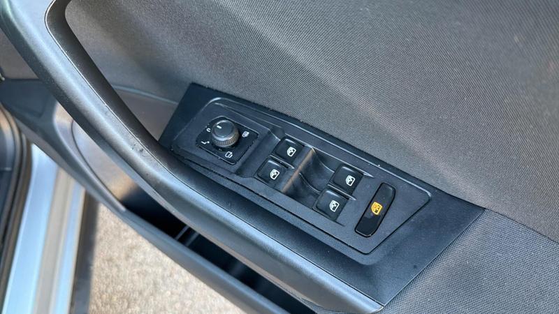 Used Volkswagen T-Roc 2022 for sale - 76782255: Photo 18