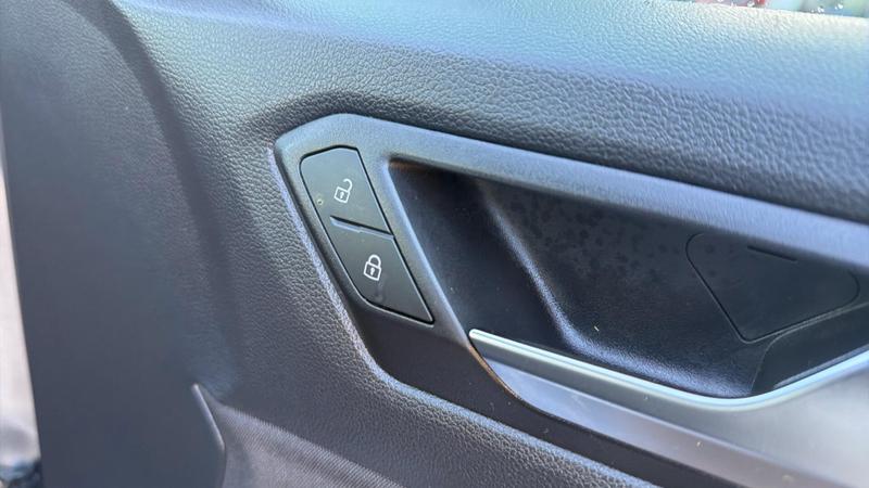 Used Volkswagen T-Roc 2022 for sale - 76782255: Photo 19