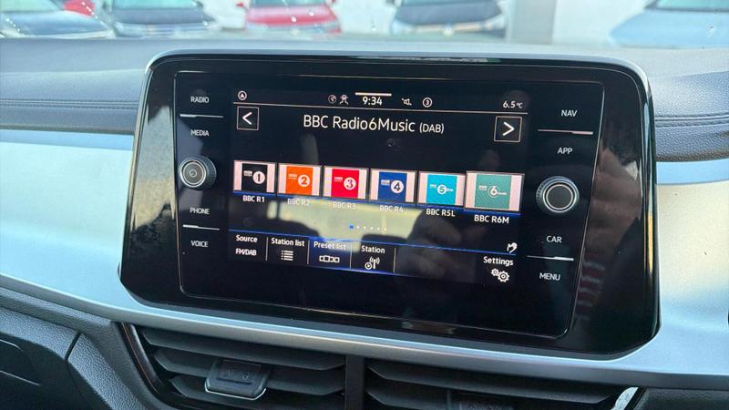 Used Volkswagen T-Roc 2022 for sale - 76782255: Photo 26