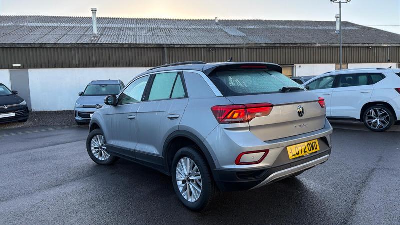 Used Volkswagen T-Roc 2022 for sale - 76782255: Photo 3