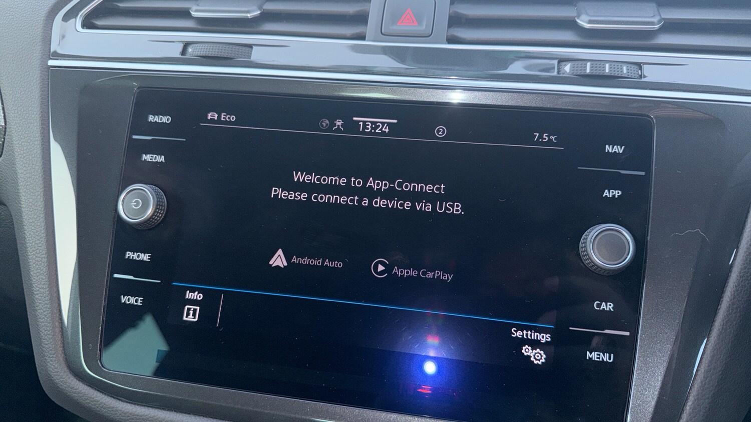 Used Volkswagen Tiguan 2023 for sale - 77602266: Photo 33