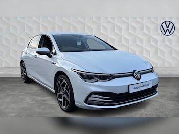 2022 - 1.5 eTSI Style 5dr DSG Automatic