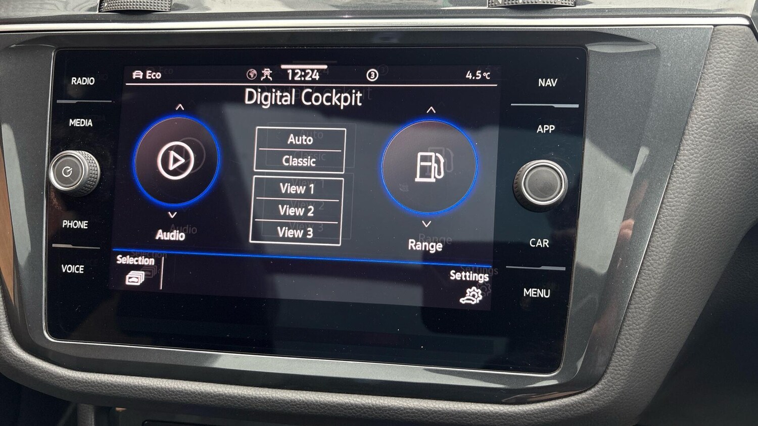 Used Volkswagen Tiguan 2023 for sale - 77701418: Photo 15