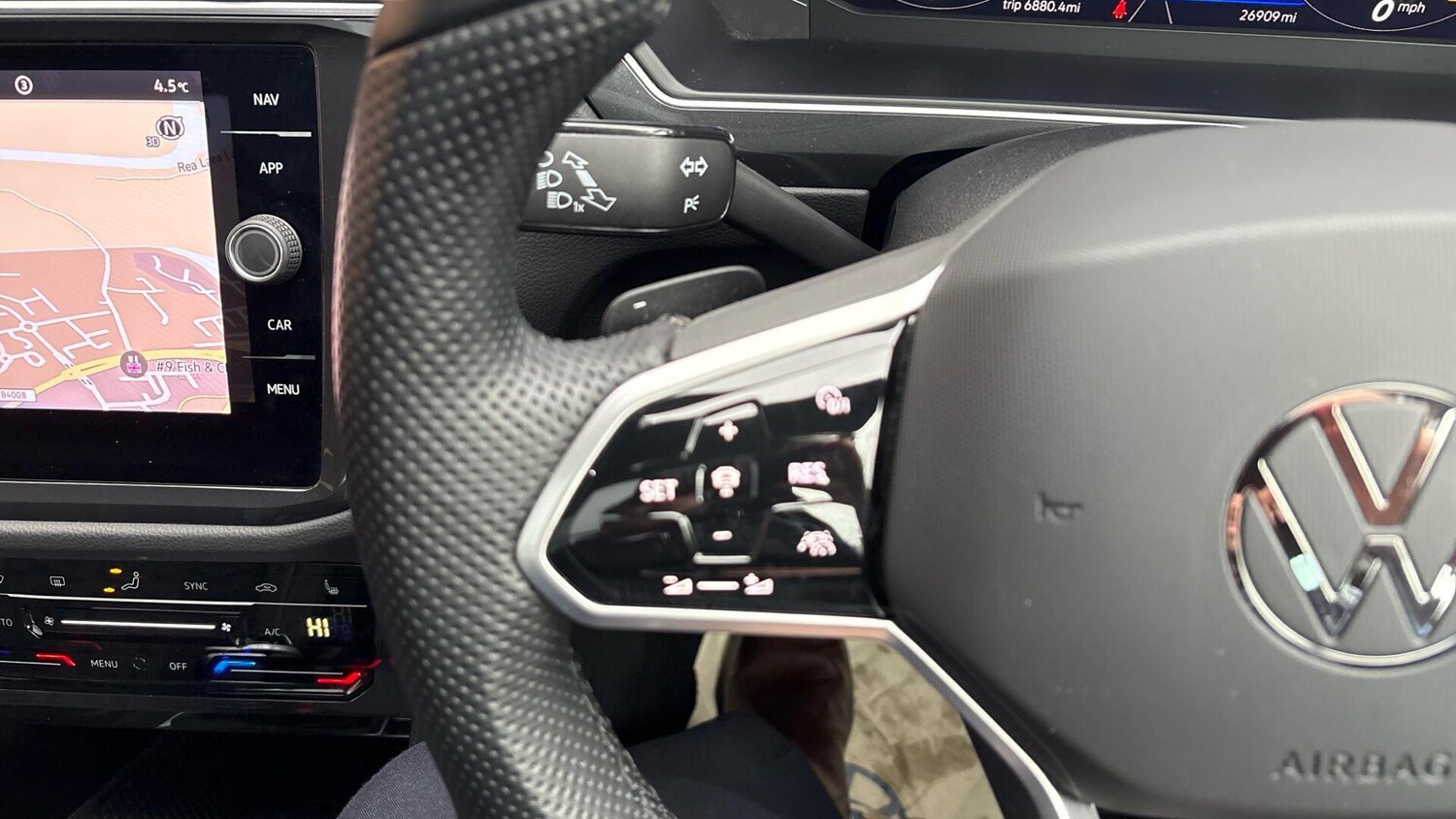 Used Volkswagen Tiguan 2023 for sale - 77701418: Photo 23