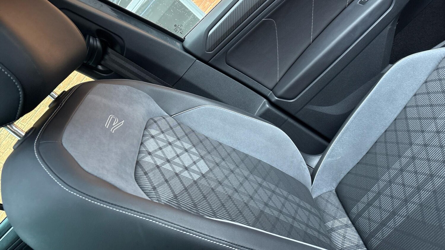 Used Volkswagen Tiguan 2023 for sale - 77701418: Photo 31