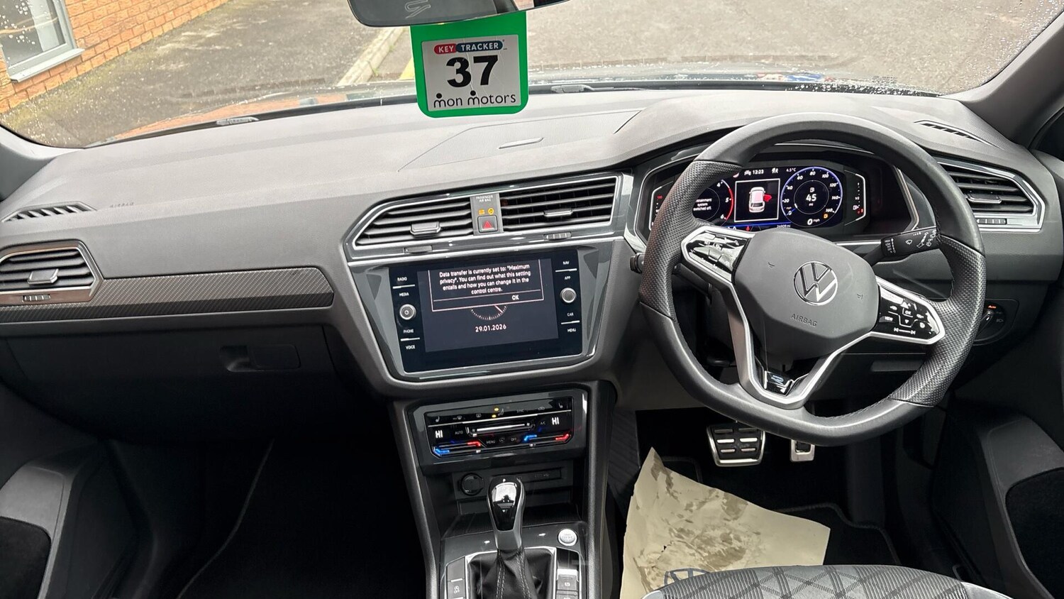 Used Volkswagen Tiguan 2023 for sale - 77701418: Photo 8