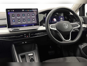 Used Volkswagen Golf 2025 for sale - 78682054: Photo
