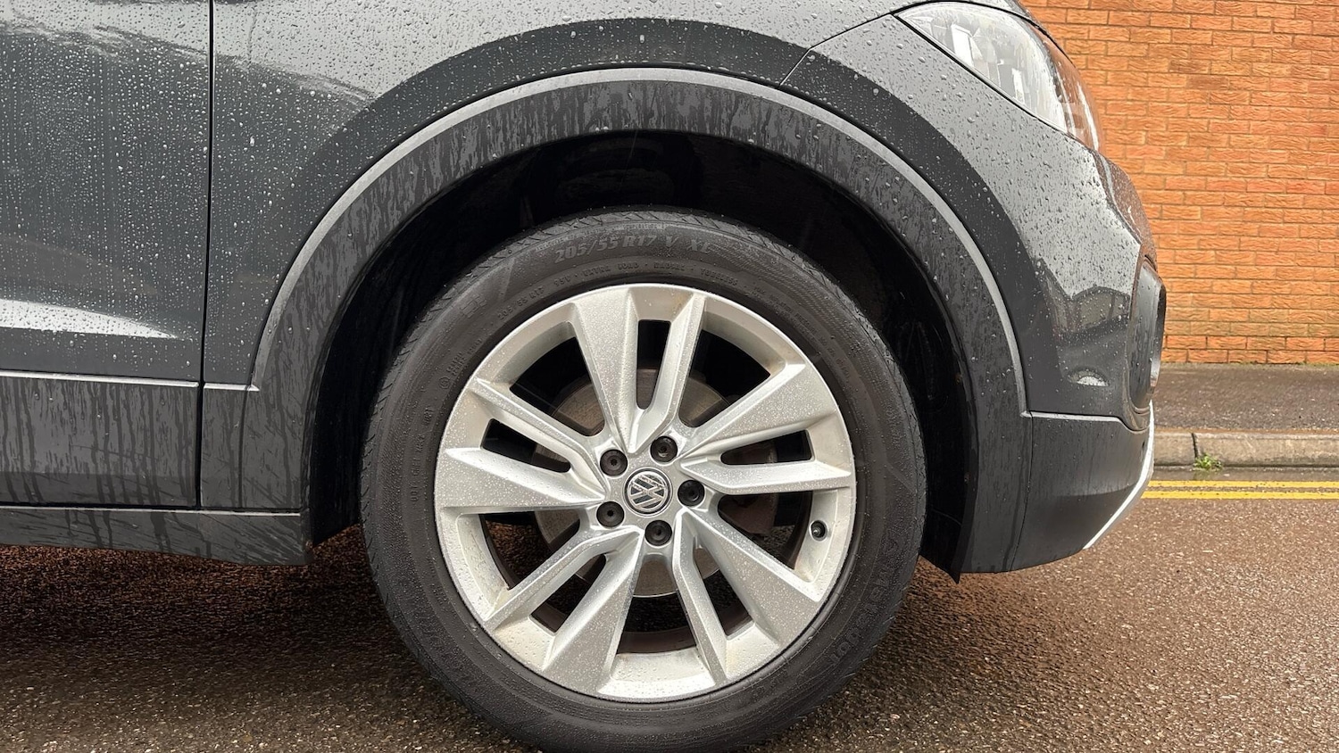 Used Volkswagen T-Cross 2019 for sale - 77602394: Photo 5