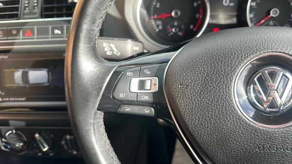 Used Volkswagen Polo 2016 for sale - 76290389: Photo 27