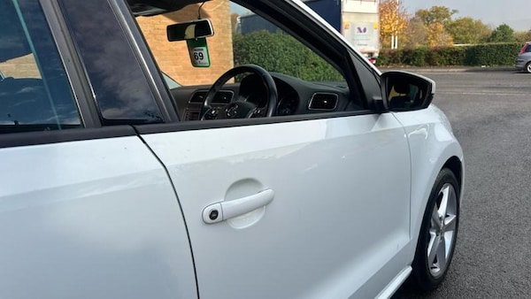 Used Volkswagen Polo 2016 for sale - 76290389: Photo 42