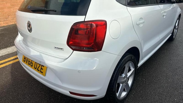 Used Volkswagen Polo 2016 for sale - 76290389: Photo 43