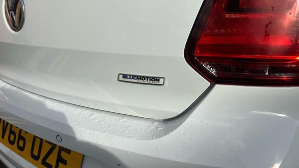 Used Volkswagen Polo 2016 for sale - 76290389: Photo 44