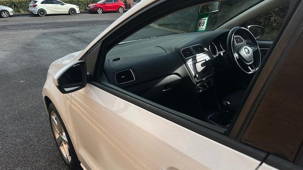 Used Volkswagen Polo 2016 for sale - 76290389: Photo 49