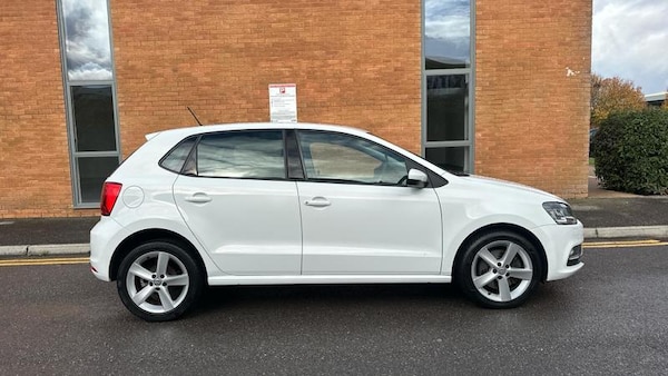 Used Volkswagen Polo 2016 for sale - 76290389: Photo 4