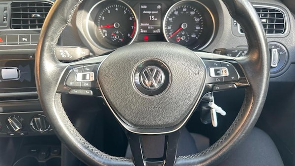 Used Volkswagen Polo 2016 for sale - 76290389: Photo 69