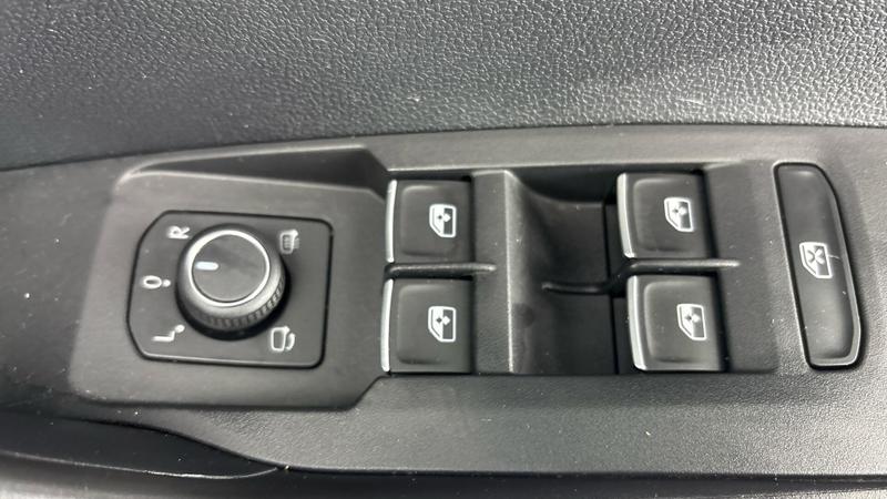 Used Volkswagen T-Cross 2022 for sale - 76882779: Photo 19