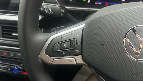 Used Volkswagen T-Cross 2025 for sale - 76302665: Photo 12