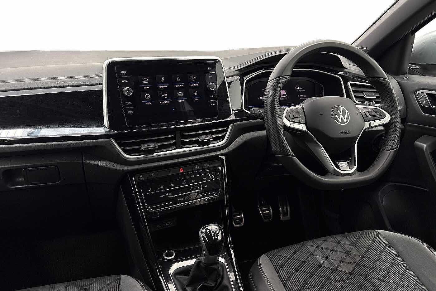 Used Volkswagen T-Roc 2025 for sale - 77991875: Photo 2