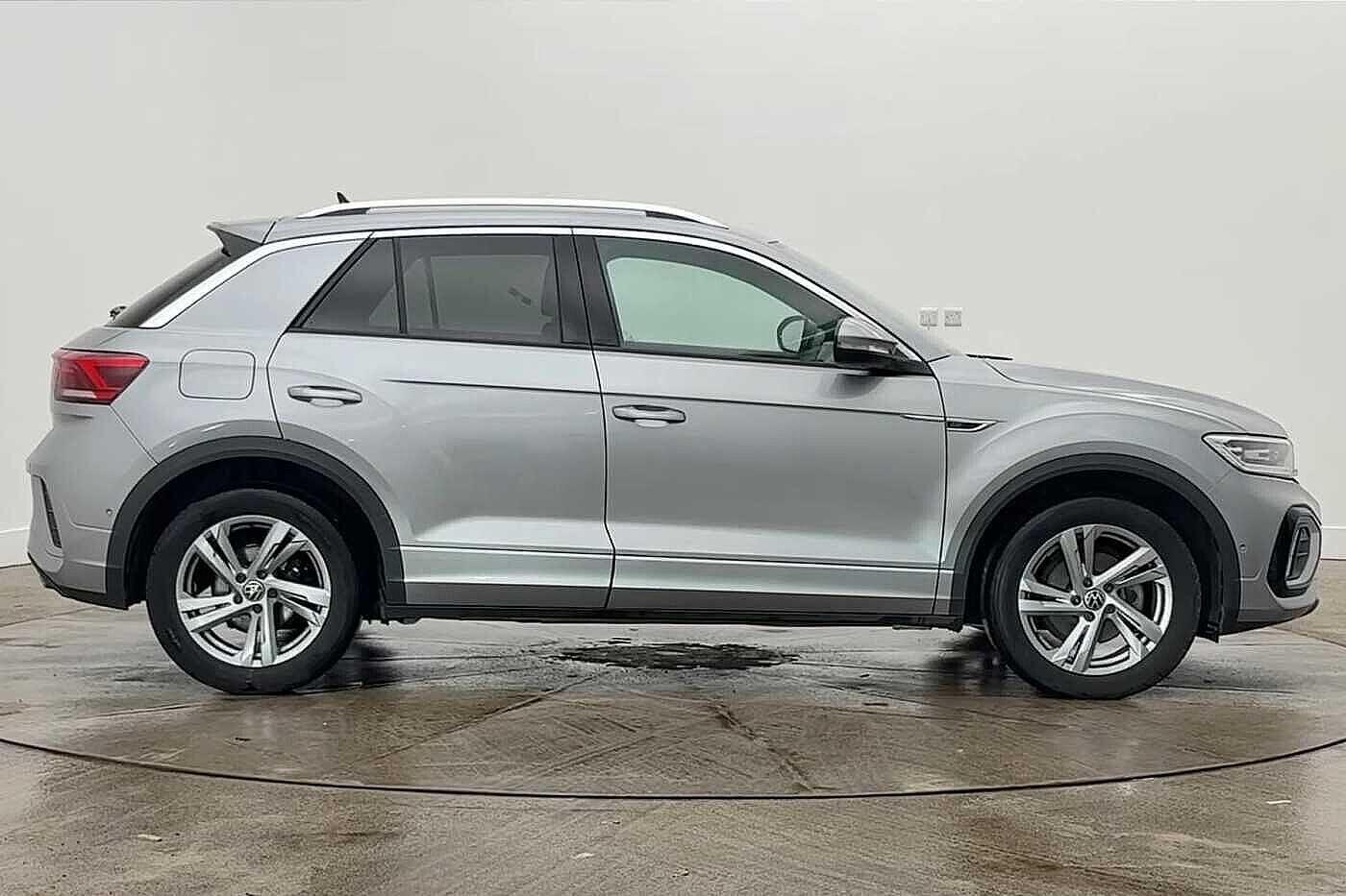 Used Volkswagen T-Roc 2025 for sale - 77991875: Photo 4