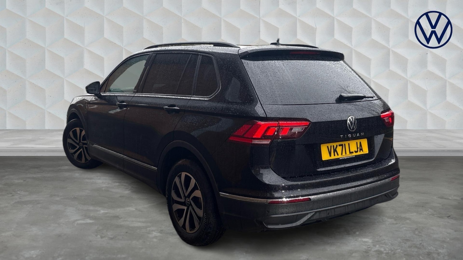 Used Volkswagen Tiguan 2021 for sale - 77506478: Photo 3