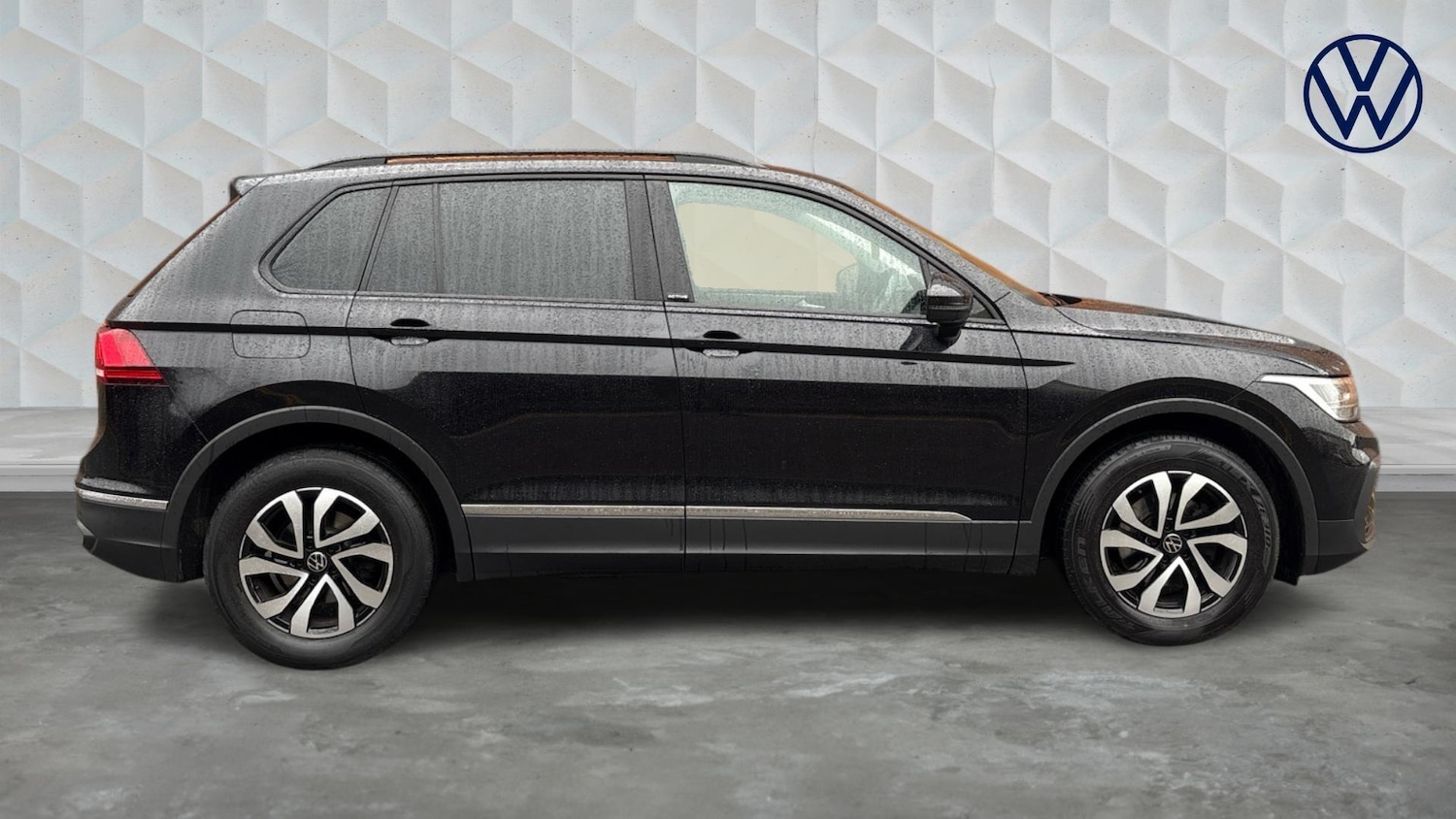 Used Volkswagen Tiguan 2021 for sale - 77506478: Photo 4