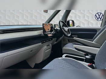 Used Volkswagen ID.Buzz 2024 for sale - 78682056: Photo
