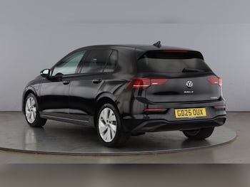 Used Volkswagen Golf 2025 for sale - 79025178: Photo