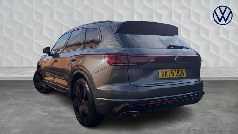 Used Volkswagen Touareg 2025 for sale - 77235931: Photo 3