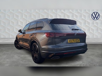 Used Volkswagen Touareg 2025 for sale - 77235931: Photo