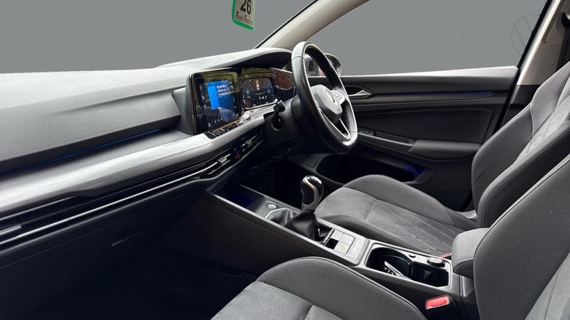 Used Volkswagen Golf 2021 for sale - 76750500: Photo 2