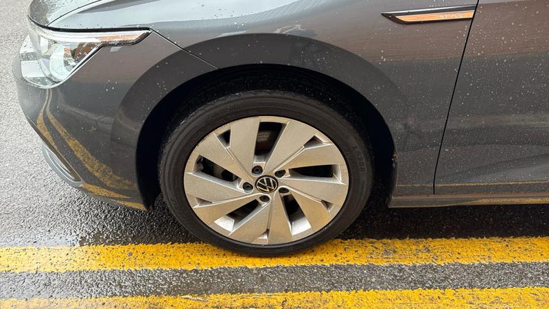 Used Volkswagen Golf 2021 for sale - 76750500: Photo 21