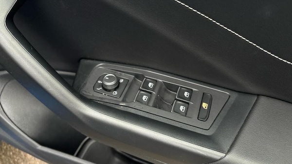 Used Volkswagen T-Roc 2022 for sale - 75740301: Photo 20
