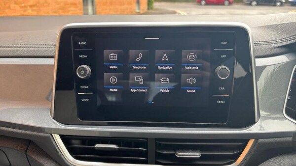 Used Volkswagen T-Roc 2022 for sale - 75740301: Photo 26