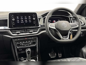 Used Volkswagen T-Roc 2025 for sale - 78804524: Photo